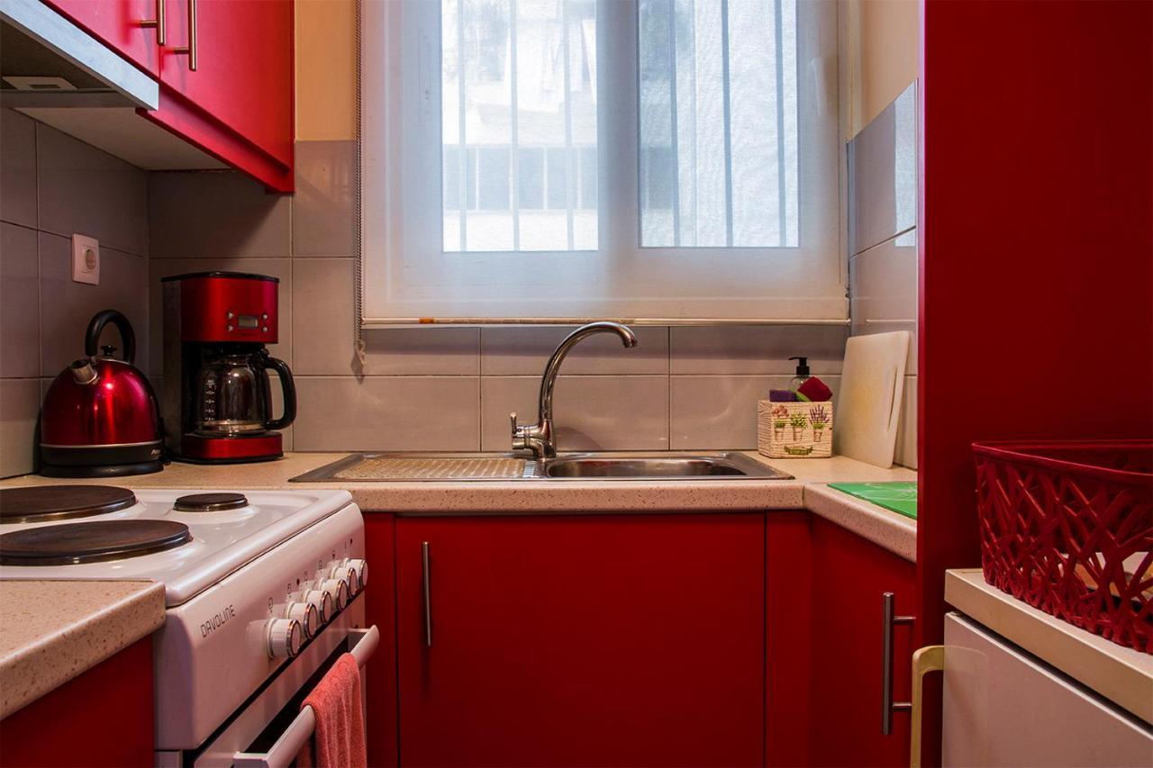 City Stay Close To The Metro A Charming Flat Athen Eksteriør billede