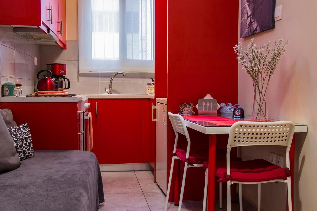 City Stay Close To The Metro A Charming Flat Athen Eksteriør billede