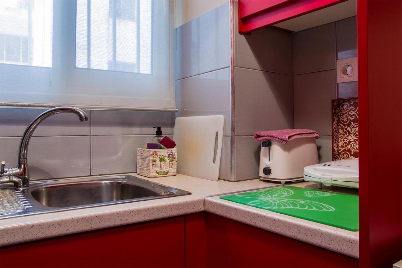 City Stay Close To The Metro A Charming Flat Athen Eksteriør billede
