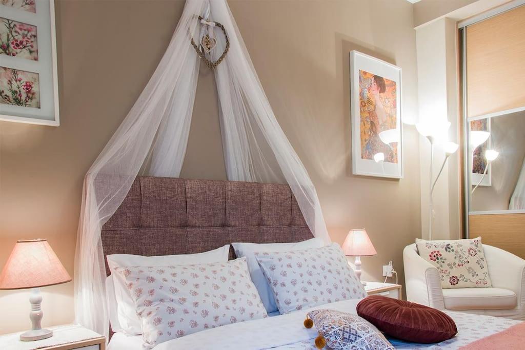 City Stay Close To The Metro A Charming Flat Athen Eksteriør billede